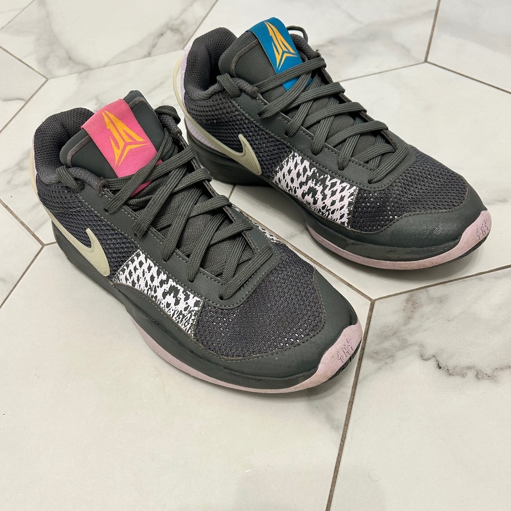 Nike Ja Morant Basketball Sneakers